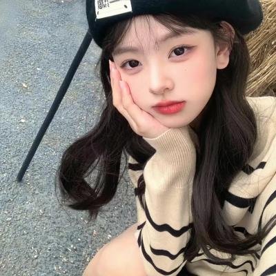 艳女新装