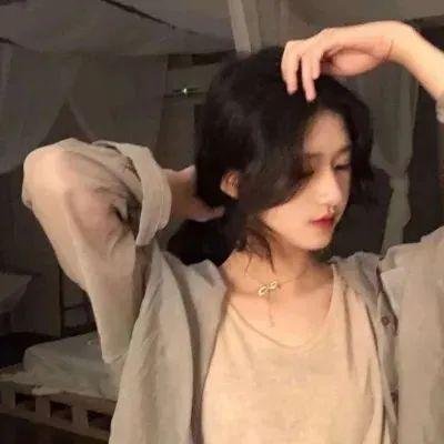 秋月春花未了情